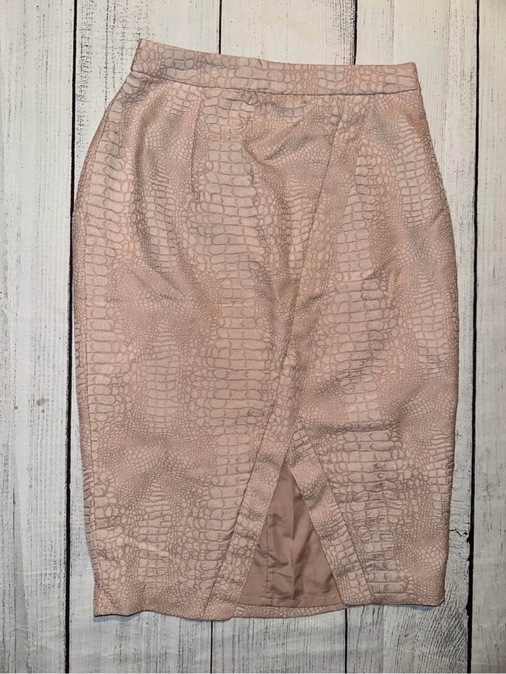 Jennifer Lopez Blush Pink Croc-Embossed Pencil Skirt